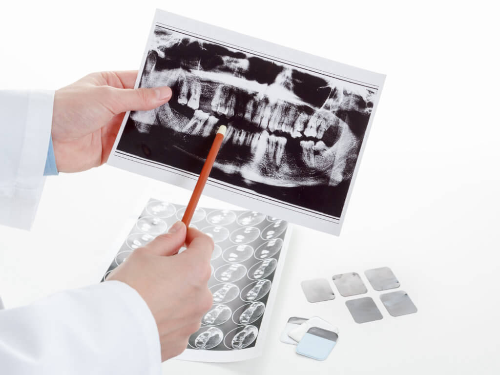 endodontist